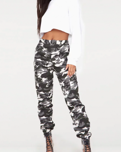 Camo Cargo Pants - Pretty Little Thing